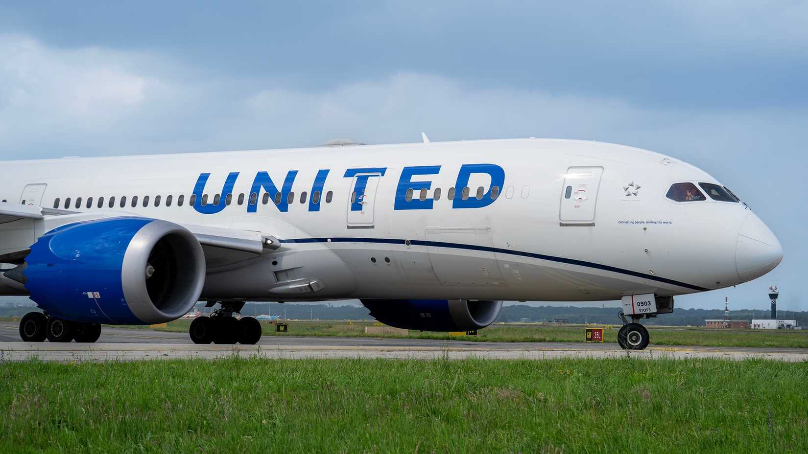 United Airlines MXP