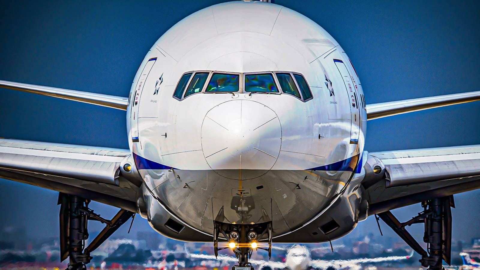 What Are The Benefits Of Flying On A Widebody Jet Over A Narrowbody?