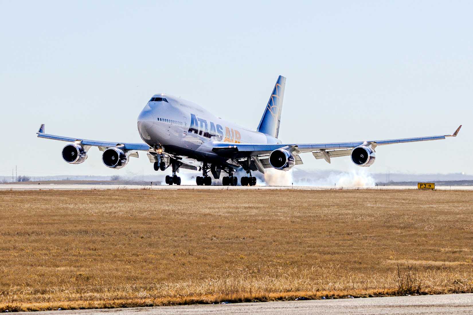 Atlas Air Boeing 747-400 landing at Denver