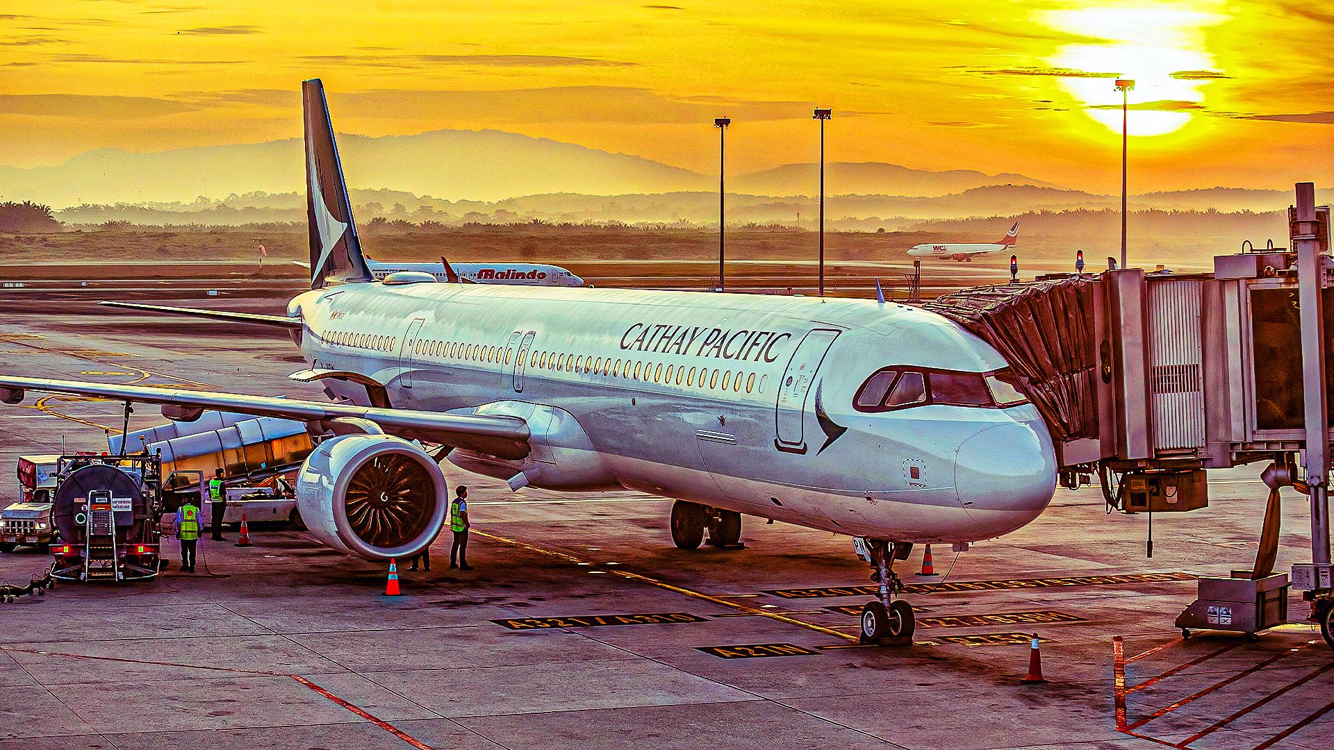 Fare Hikes Incoming: Cathay Pacific Doubles Fuel Fees Amid War