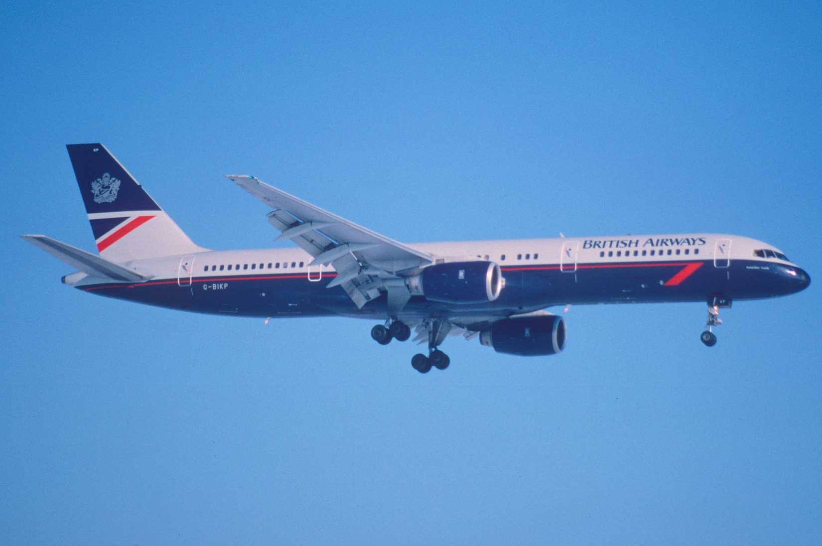 81ax_-_British_Airways_Boeing_757-236;_G-BIKP@ZRH;27.01.2000_(8539371544)