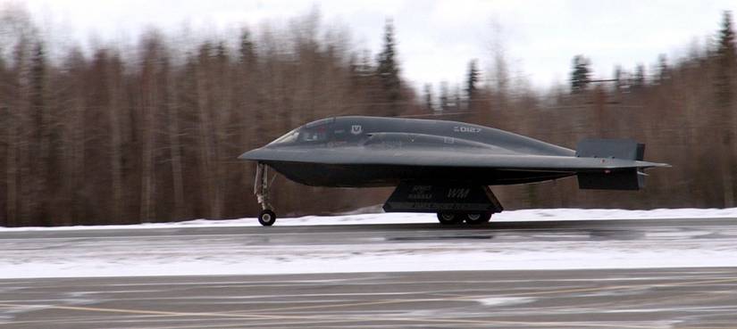 A B-2 Spirit stealth bomber lands at Eielson AFB, Alaska, after completing a mission in support of exercise Northern Edge 2002.