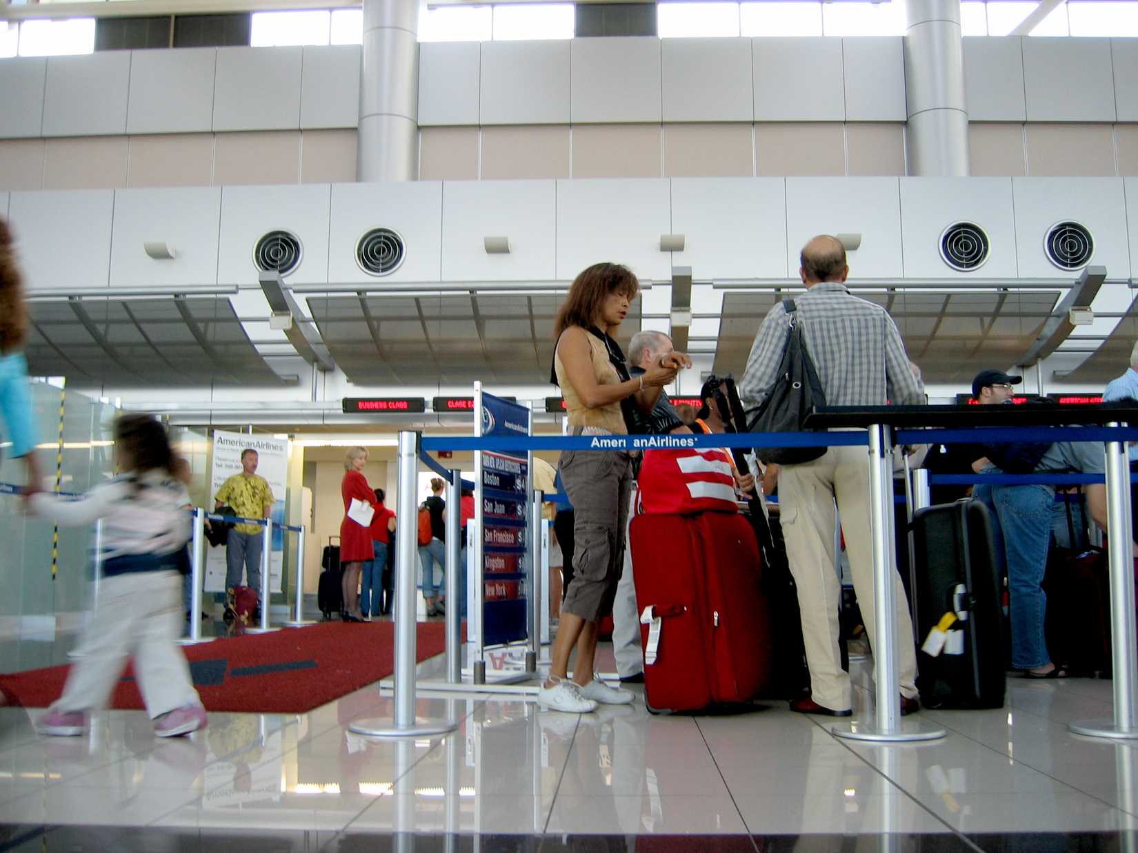 American Airlines airport check-in at Juan Santamaría International Airport (SJO) in San José, Costa Rica in August 2005.
