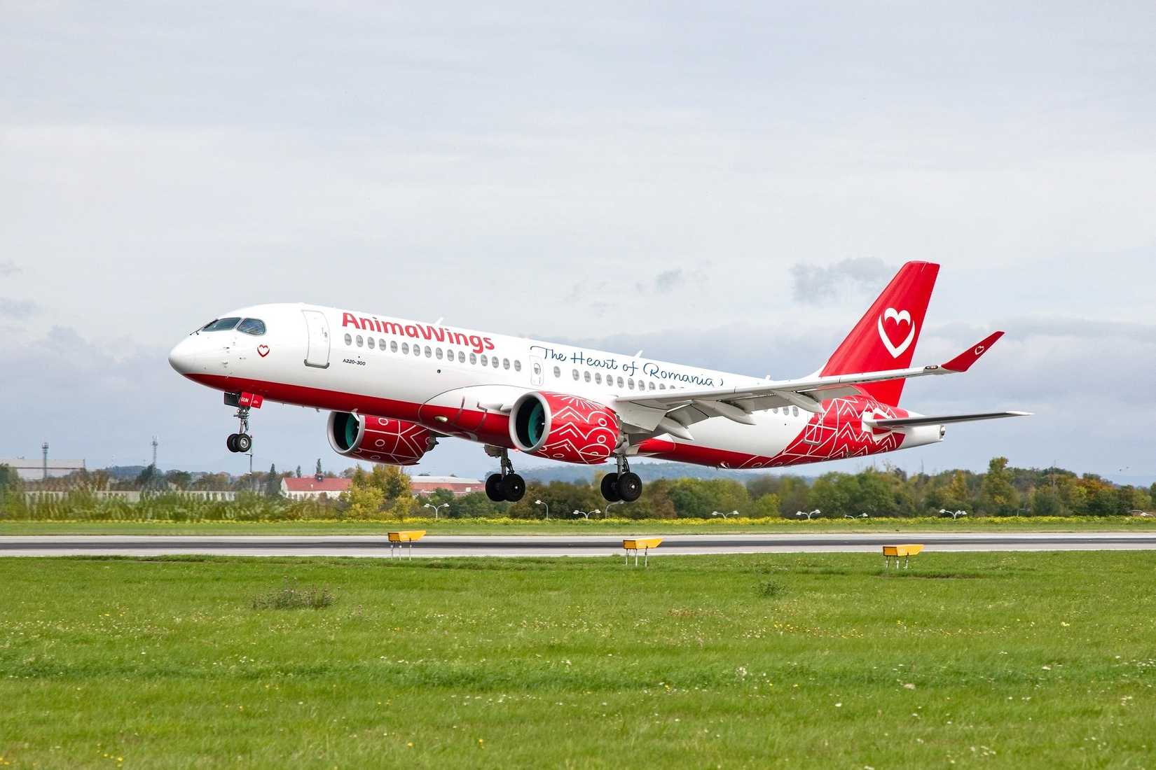 AnimaWings Airbus A220-300 taking off