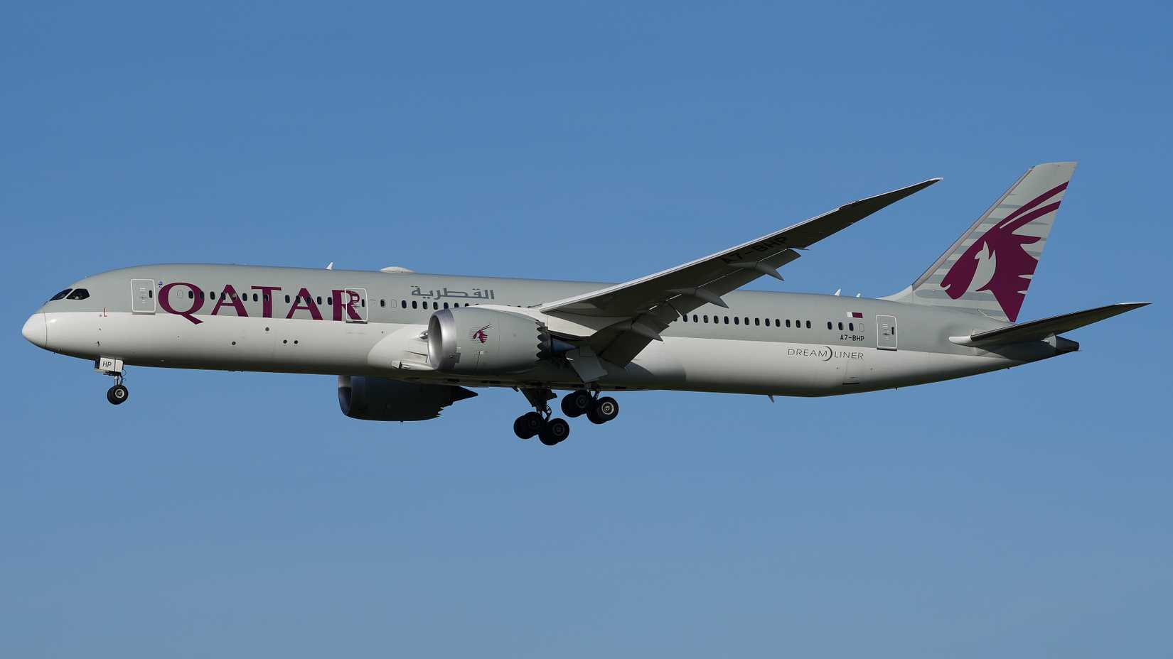 A Qatar 787-9