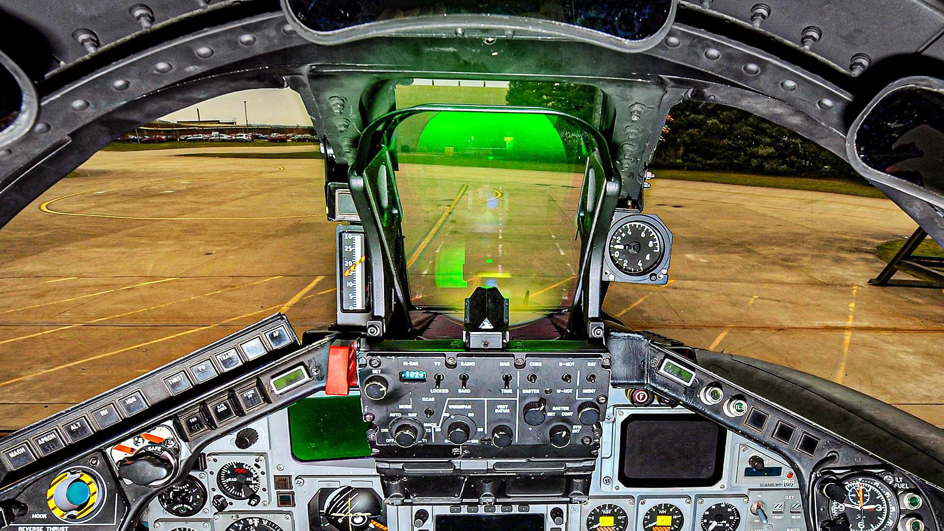 Complex Avionics Dominate Modern Military Aircraft