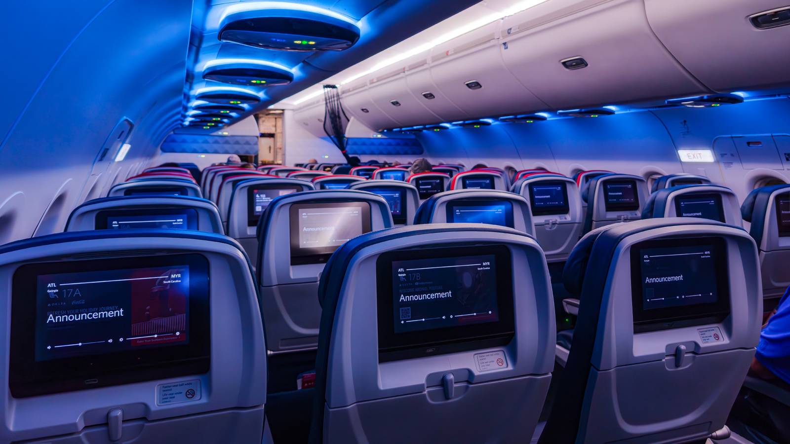 Here’s How US Airline Economy Seat Pitch Compares In 2026