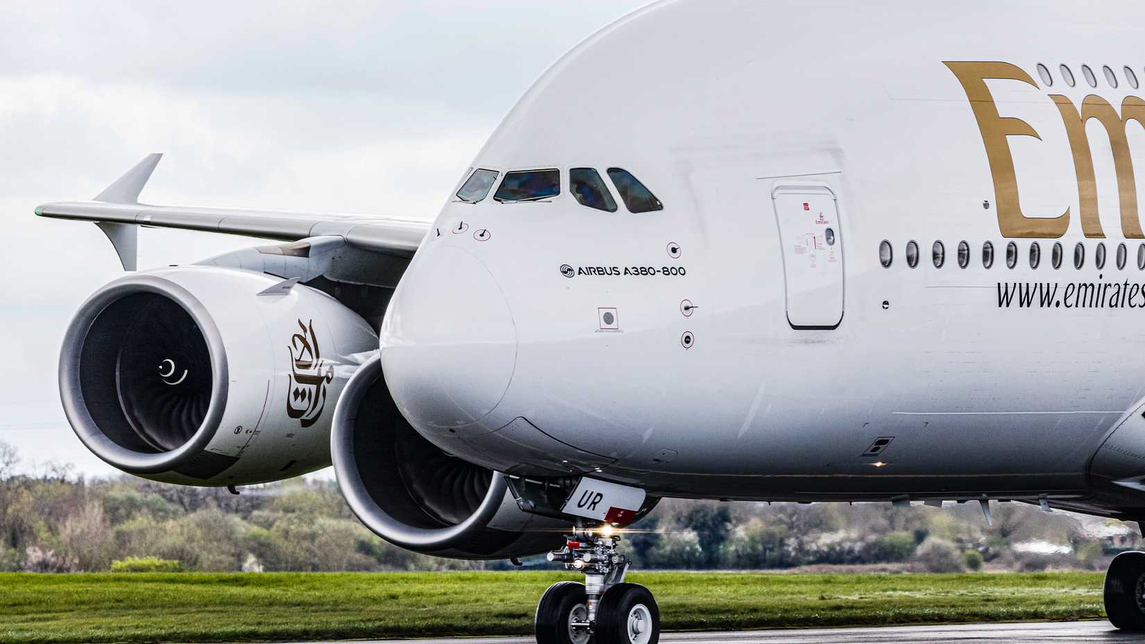 Cockpit Showdown: Airbus A380 vs Boeing 747 - image 3