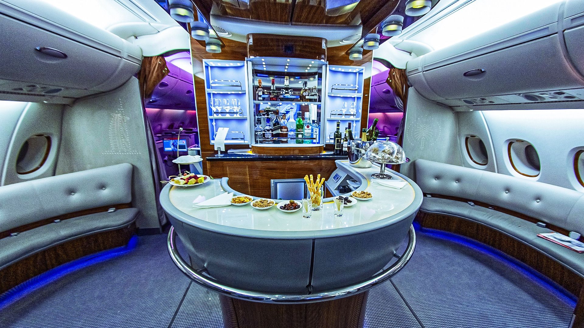 5 Aircraft With The Most Innovative Cabin Designs