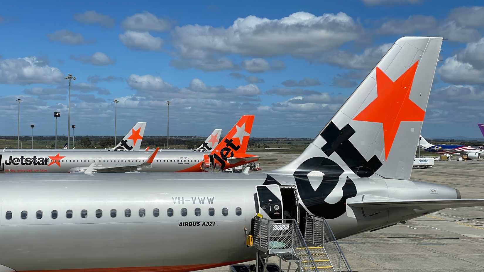 Jetstar Airbus A321LR tails