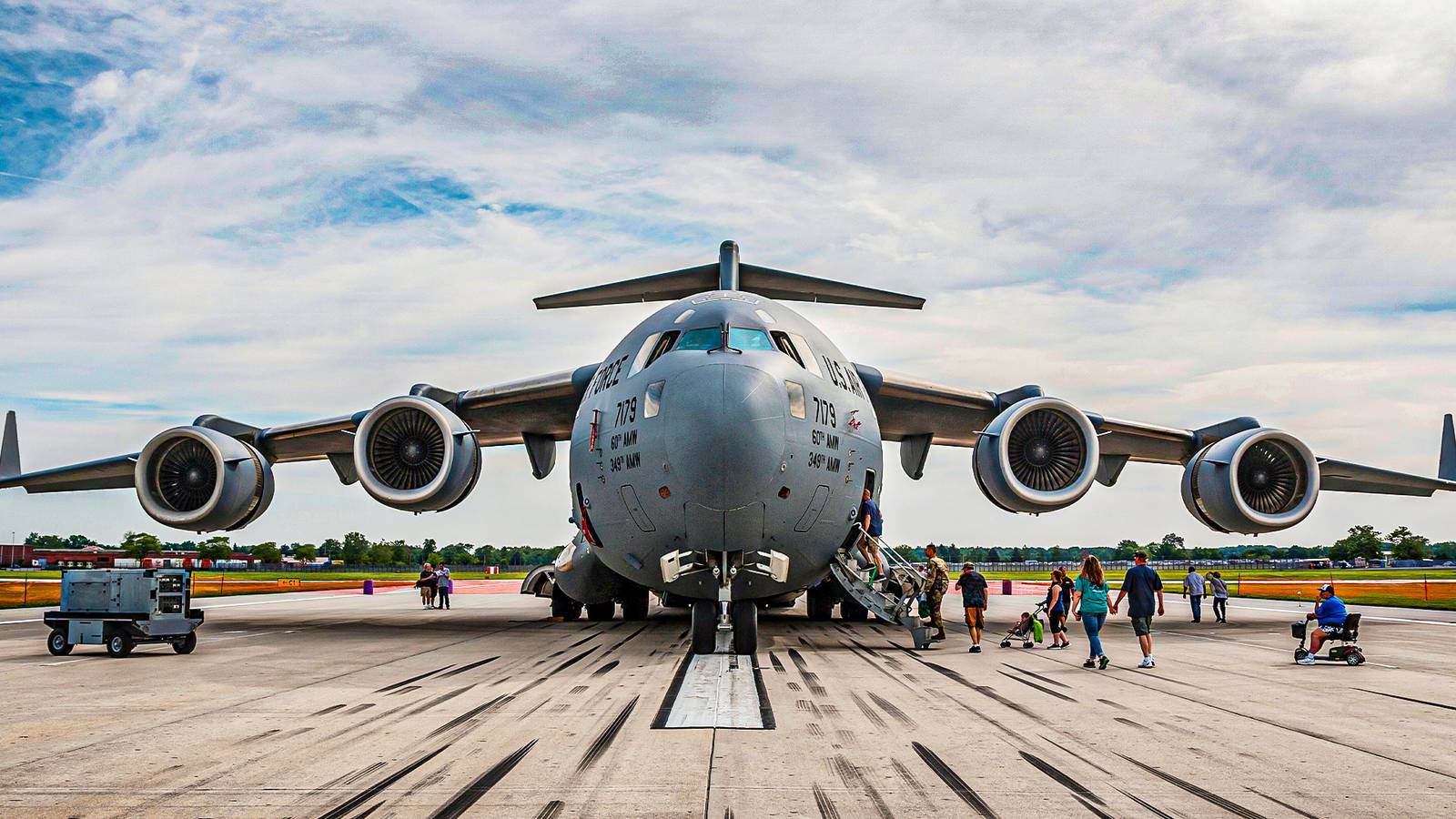 What It’s Like Flying In A Military Transport Aircraft