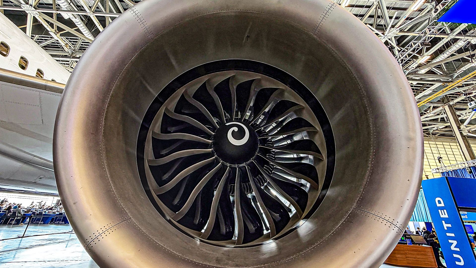5 Aircraft With The Most Powerful Jet Engines