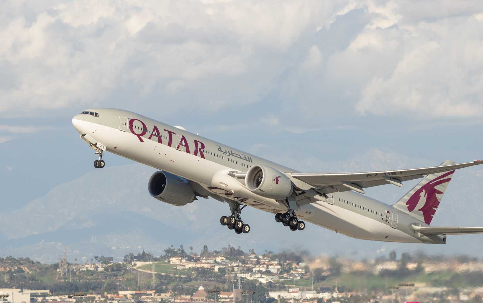 Qatar 777 Takeoff