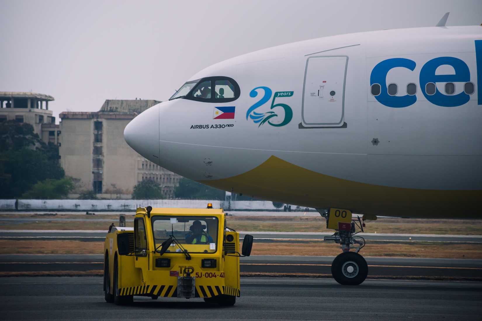 shutterstock_2480949865