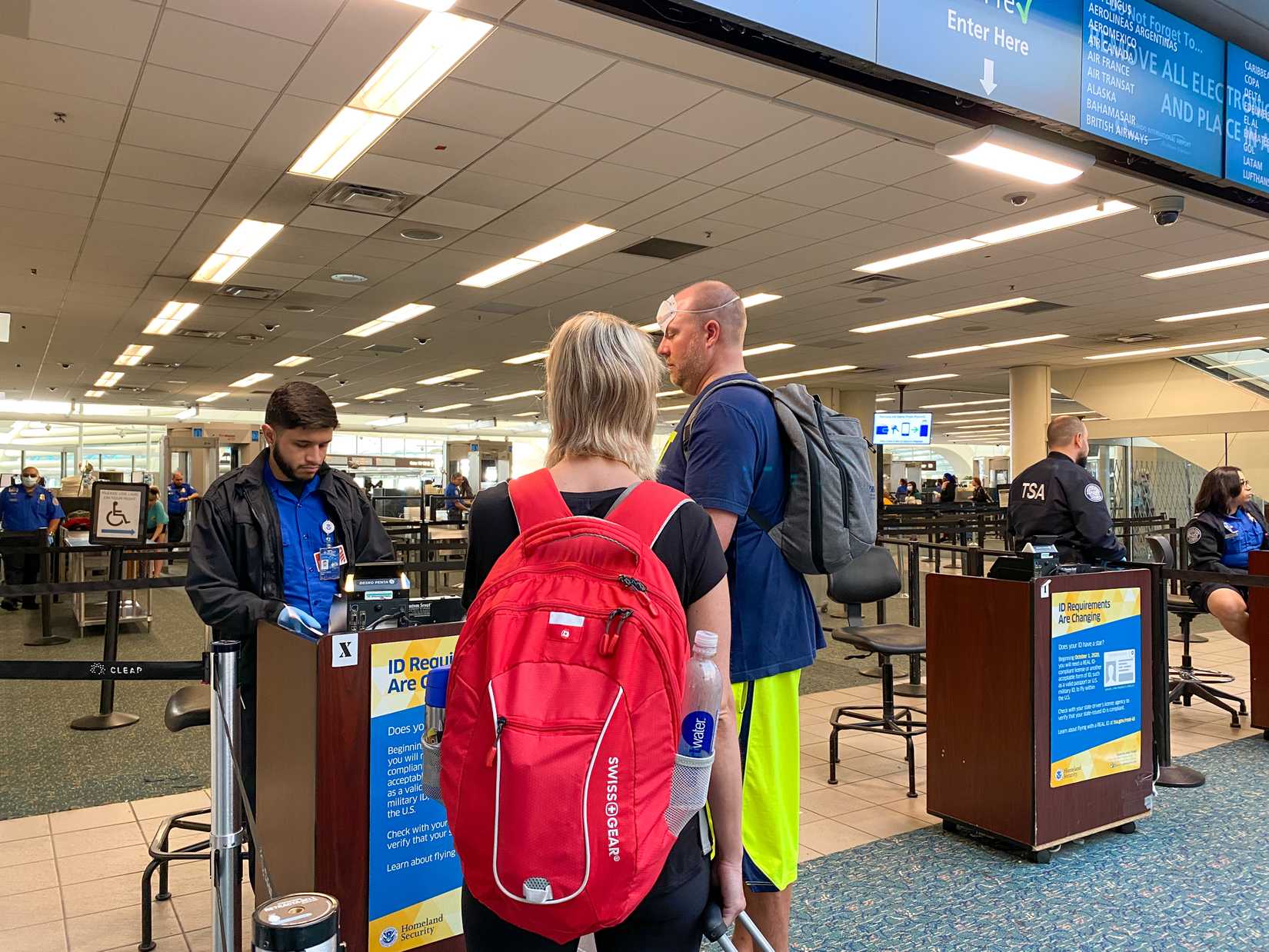 TSA airport security check point
