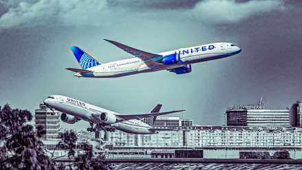 United Airlines Boeing-787-9
