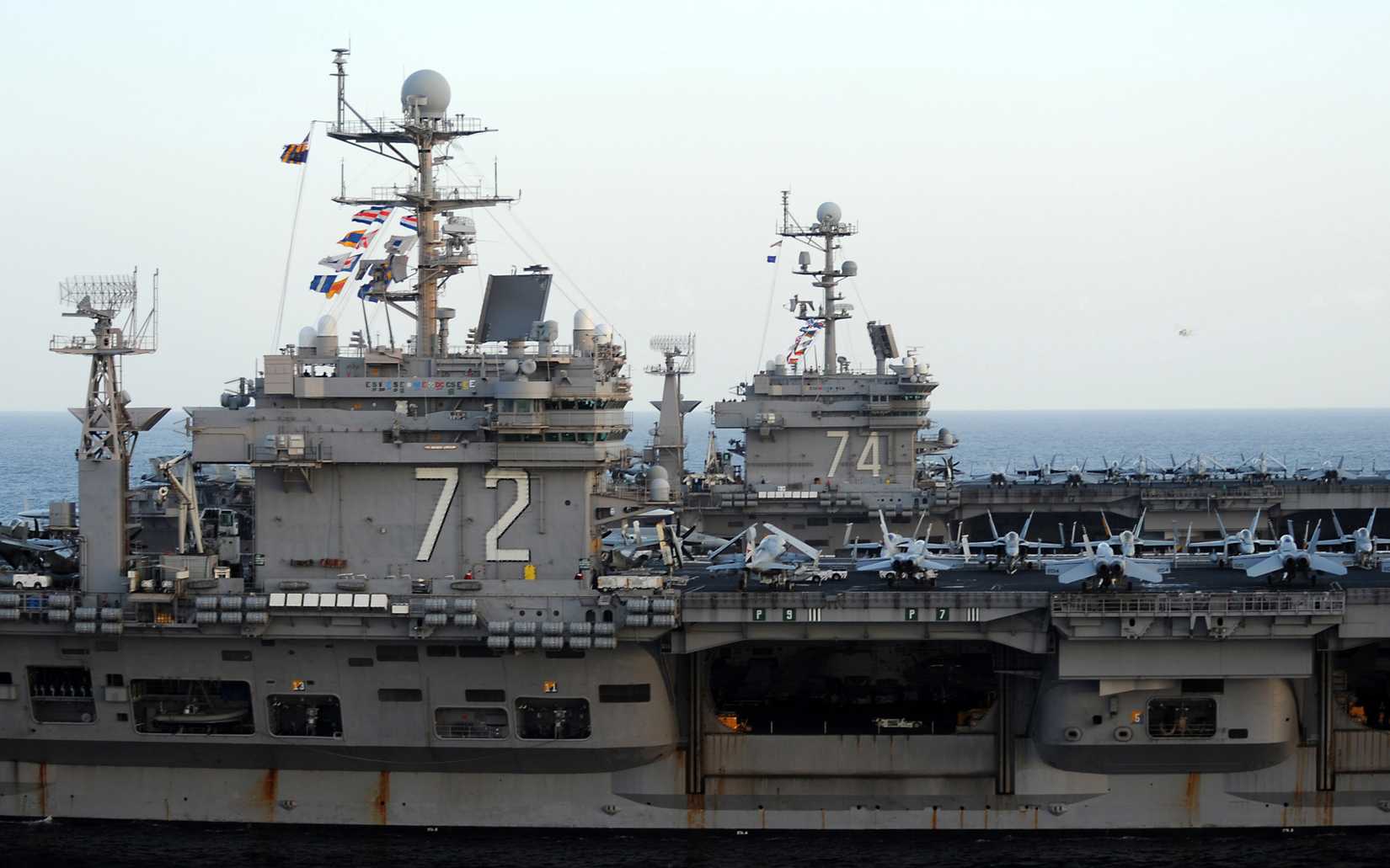 US Navy Supercarriers: Largest Aircraft Carriers Ranked - image 4
