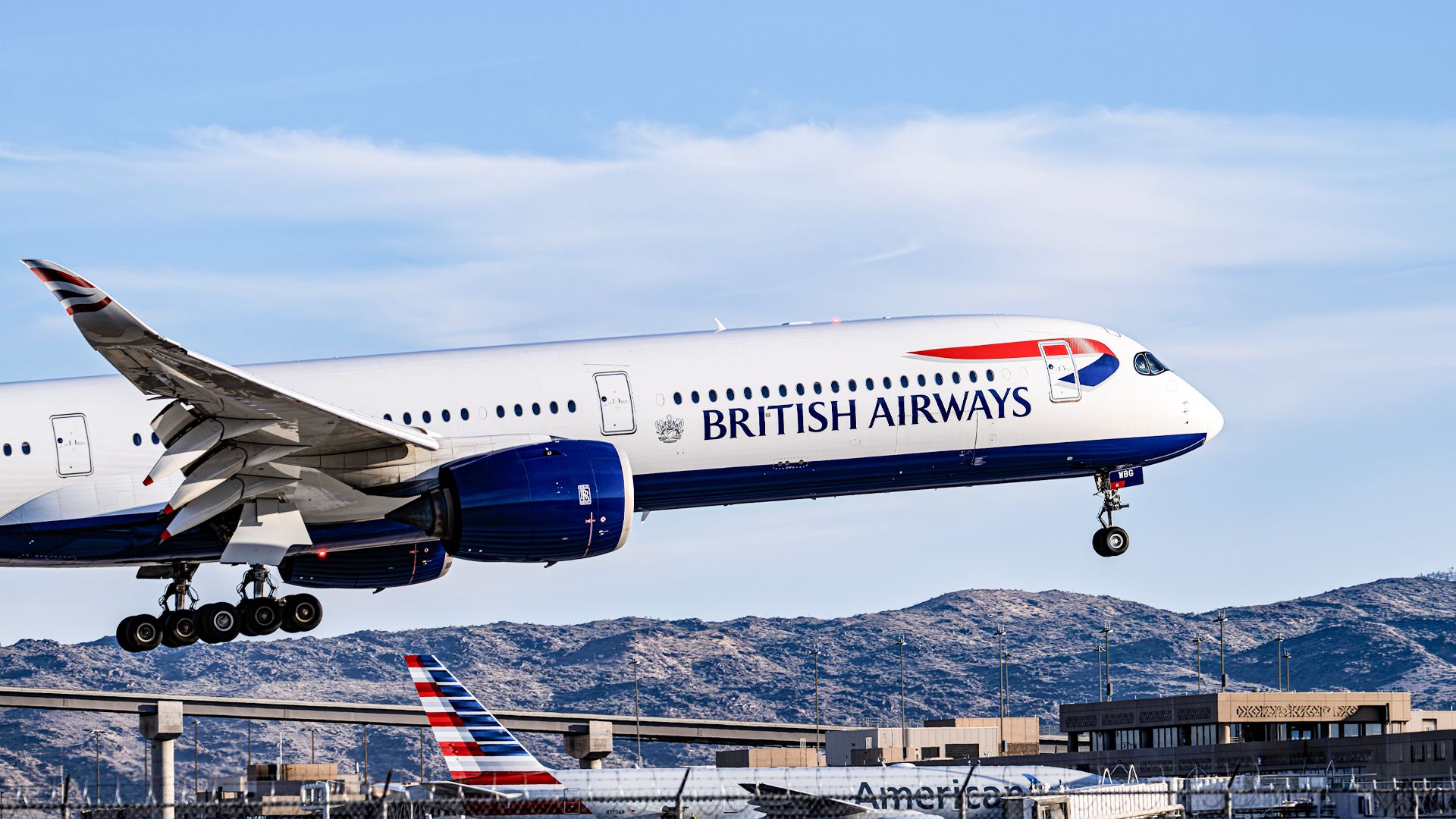 Why Did Airbus Build The A350-1000 With Extra Wheels?