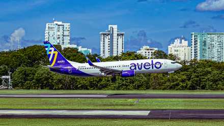 Avelo Airlines Boeing 737-800 Custom Thumbnail