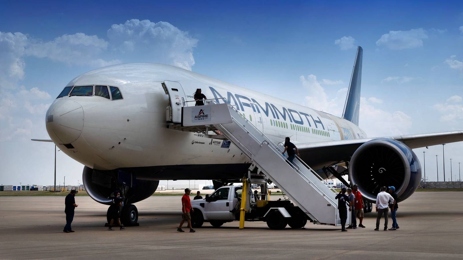 FAA Certifies Mammoth’s Boeing 777-200LR For Cargo Conversion
