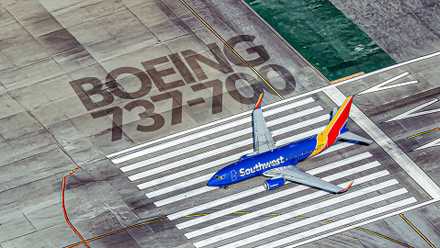 Southwest Airlines Boeing 737-700