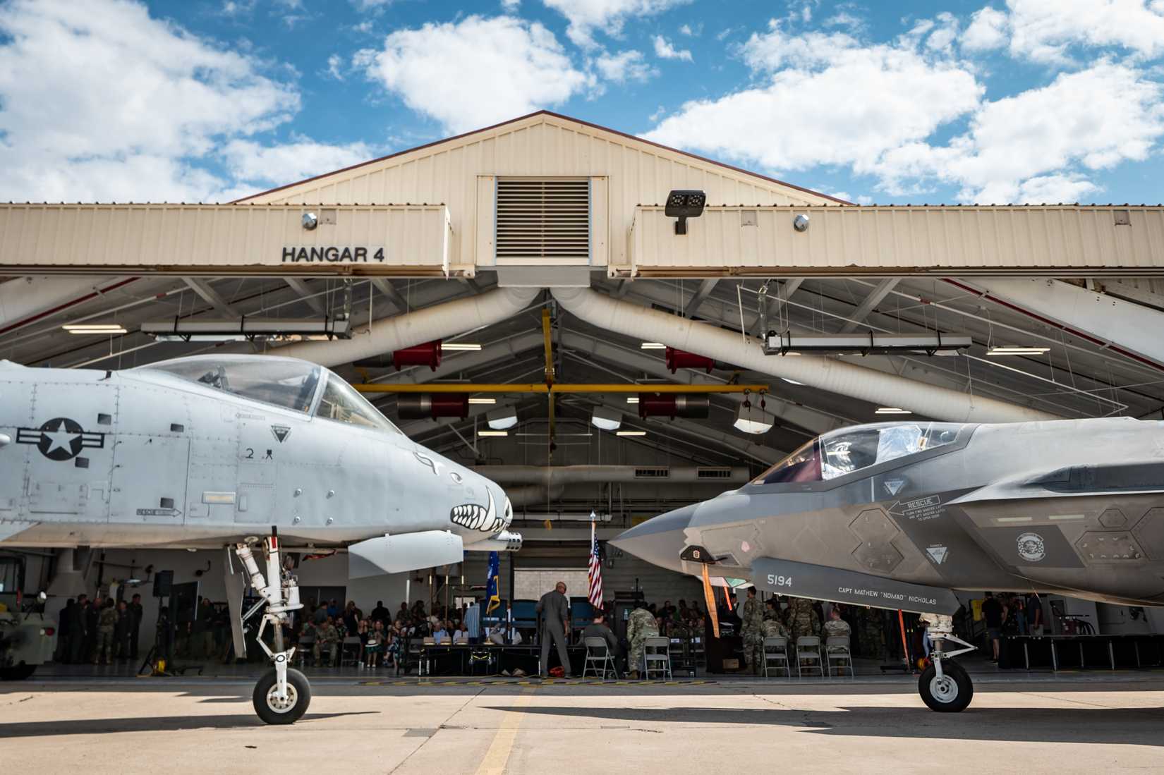 An A-10 Thunderbolt II and an F-35 Lightning II 