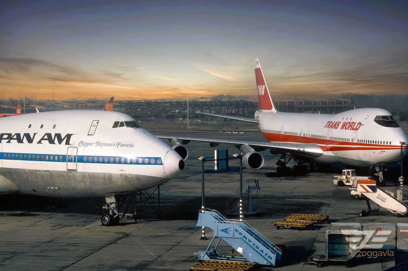 Pan Am and TWA 747s