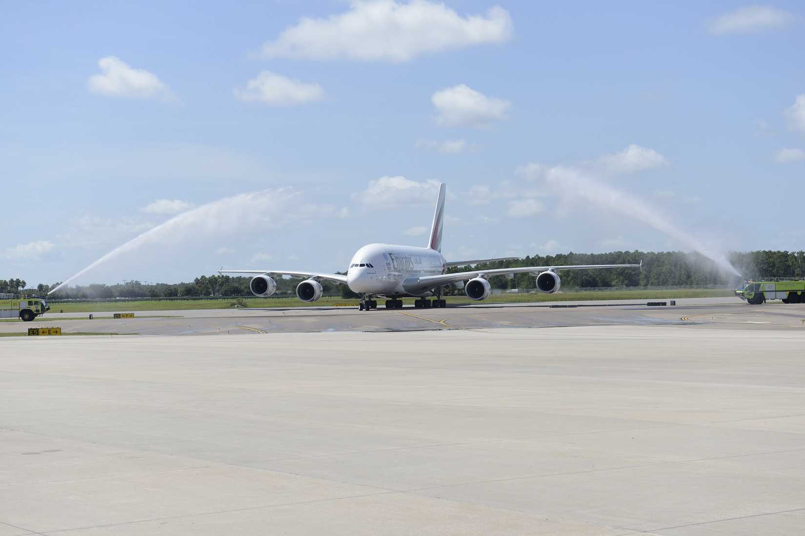 Emirates A380 Orlando Arrival