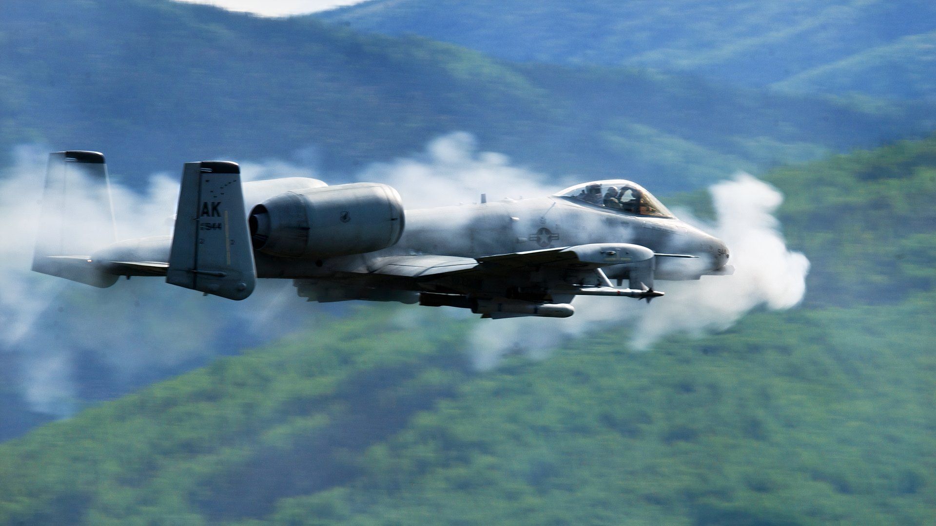 A-10 Thunderbolt II Gun Run