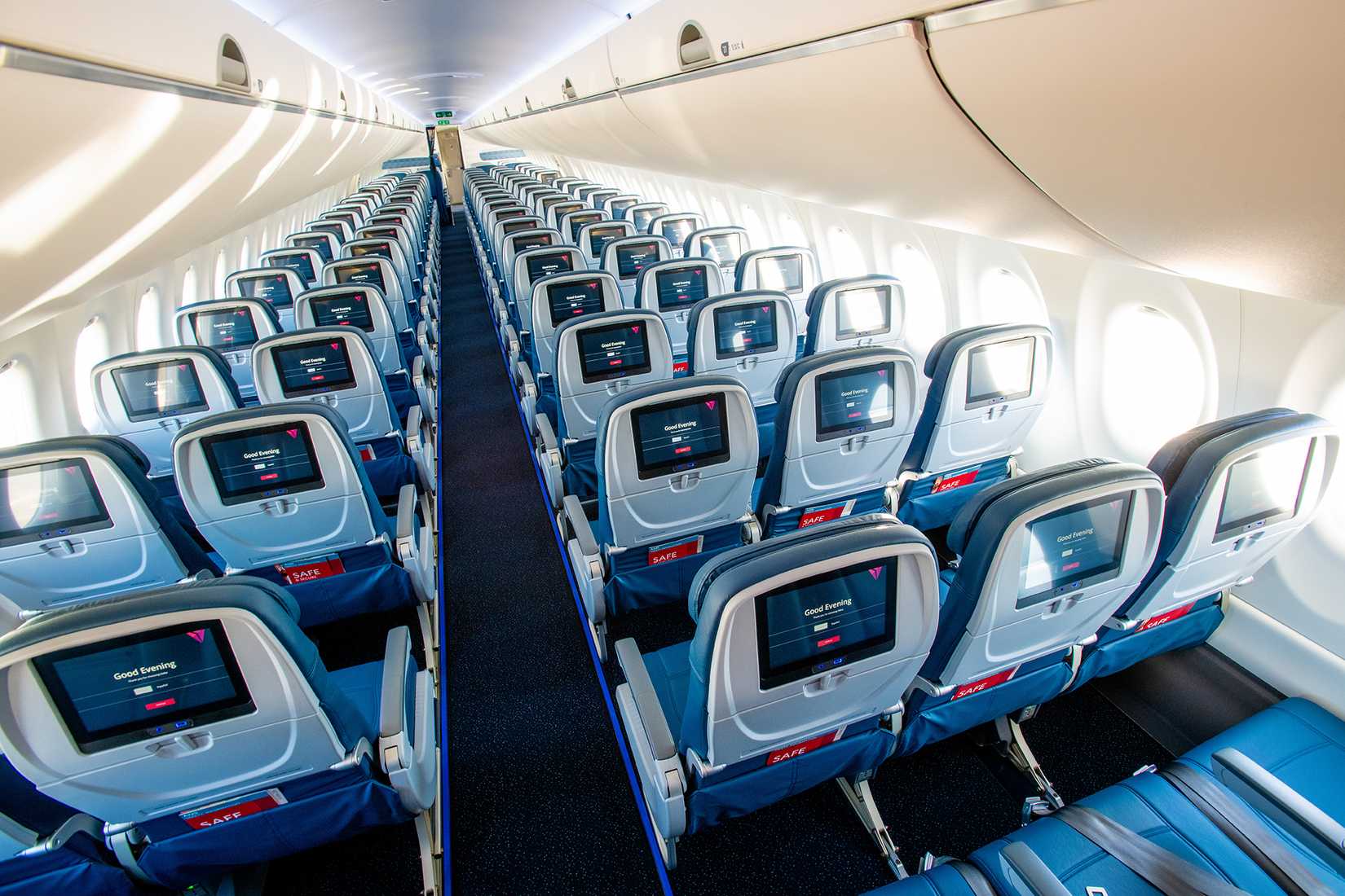 Delta Air Lines Airbus A220-100 economy class seats