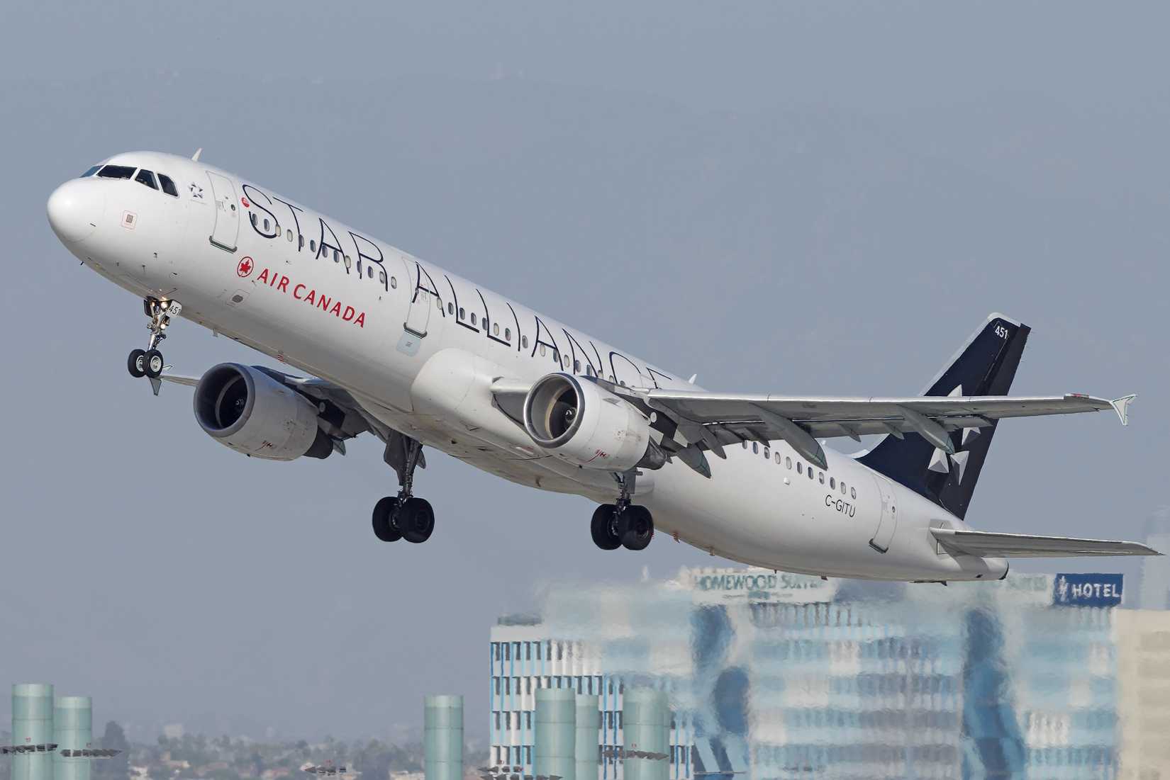 Air Canada A321 Star Alliance livery