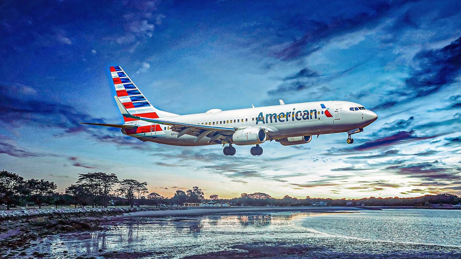Only 18% Full: American Airlines' 10 Emptiest Routes Revealed