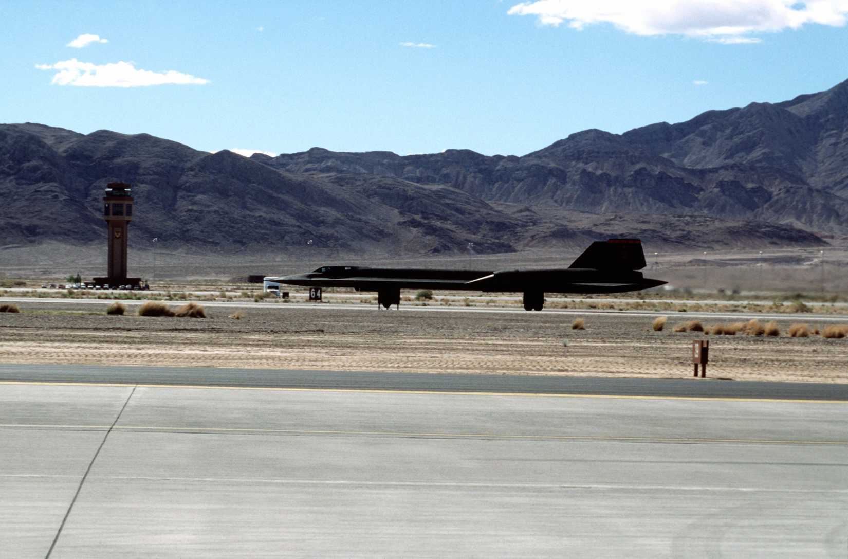 An SR-71 arrives from Beale AFB, California at Nellis AFB to go on display during the United States Air Force's 50th Anniversary and Air show.