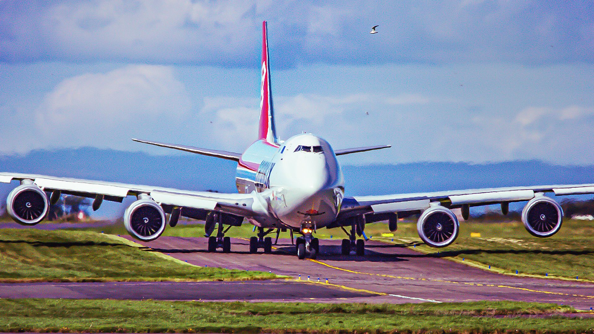 6 Airlines Still Flying Cargo Boeing 747s in 2026
