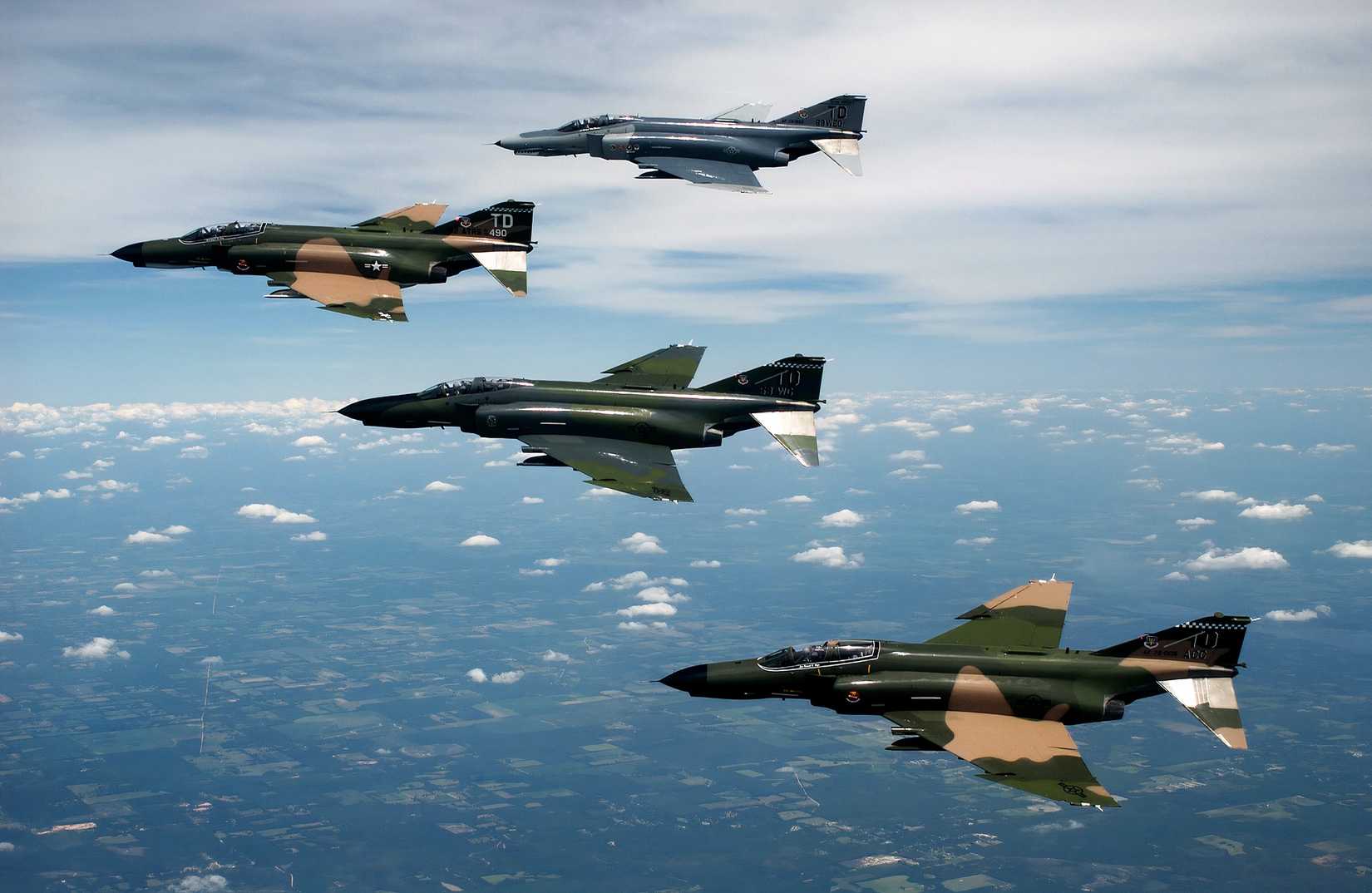The F-4 Phantom II's Brute-Force Design Is Why Modern Air Forces