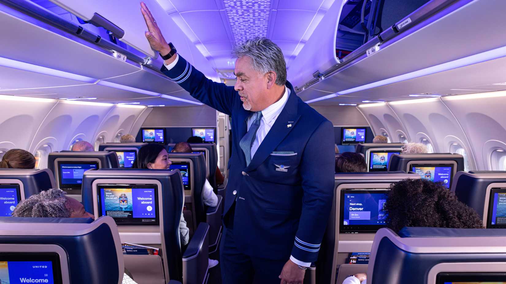 I’m A Flight Attendant This Is What Turbulence Feels Like From Our Perspective
