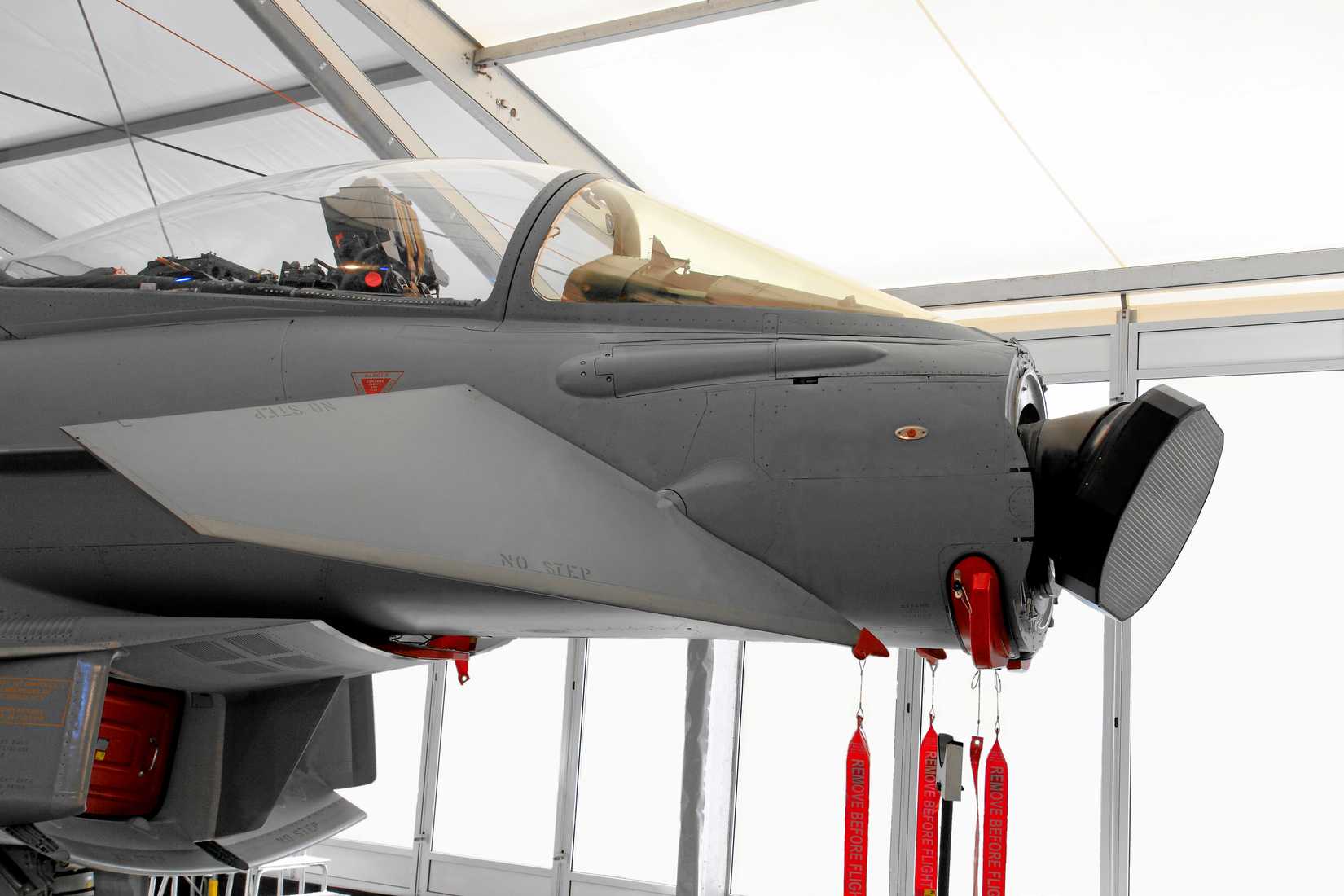 IEuro Fighter Typhoon without nose, allows the view of the antenna of the onboard radar "EuroRADAR CAPTOR".