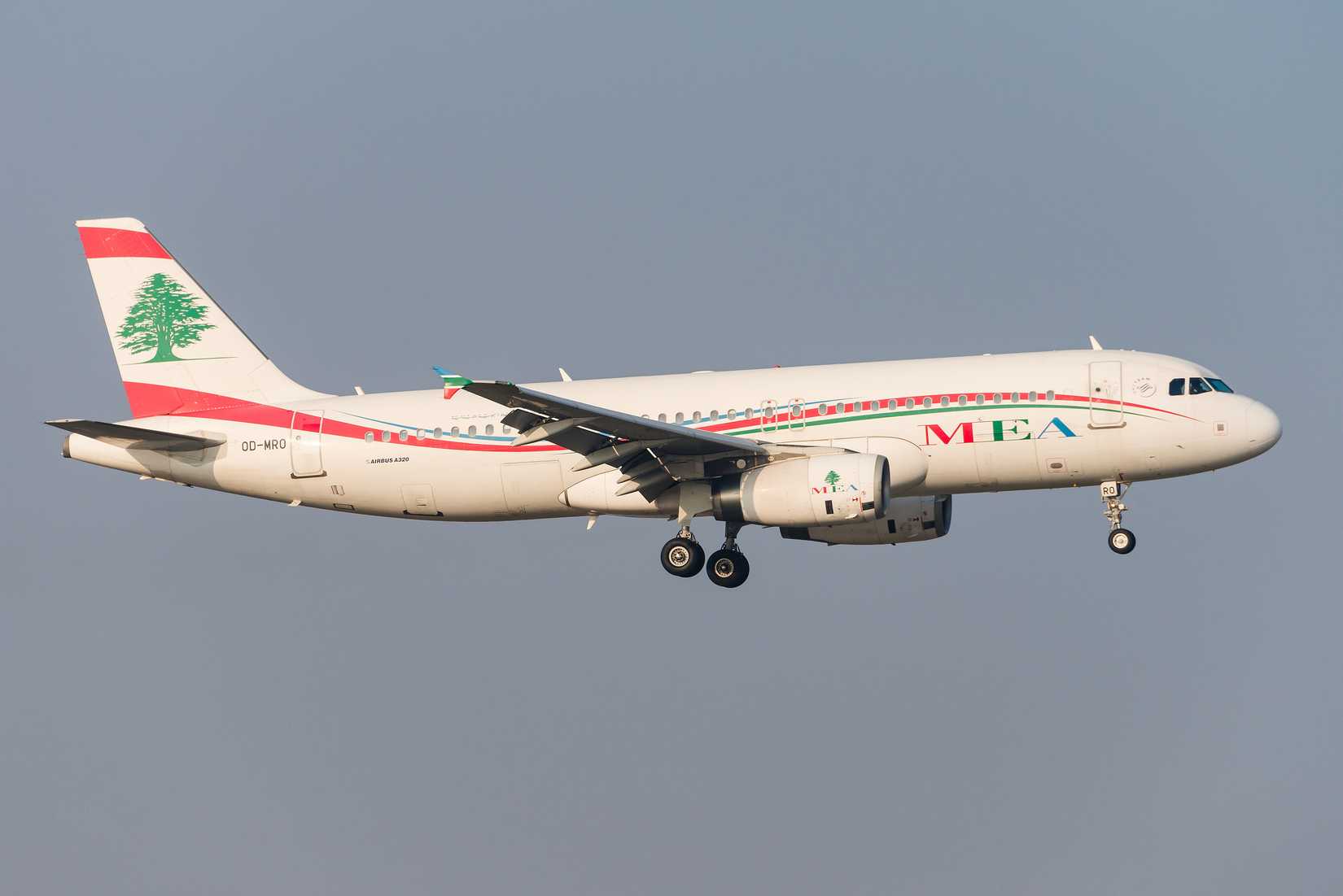 Middle Eastern Airlines MEA Airbus A320 Brussels BRU