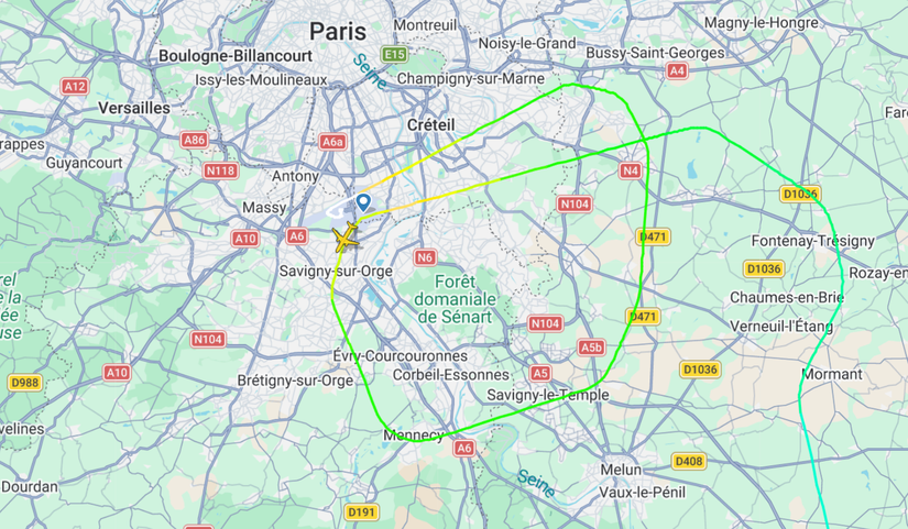 flightradar24 map easyjet paris orly 