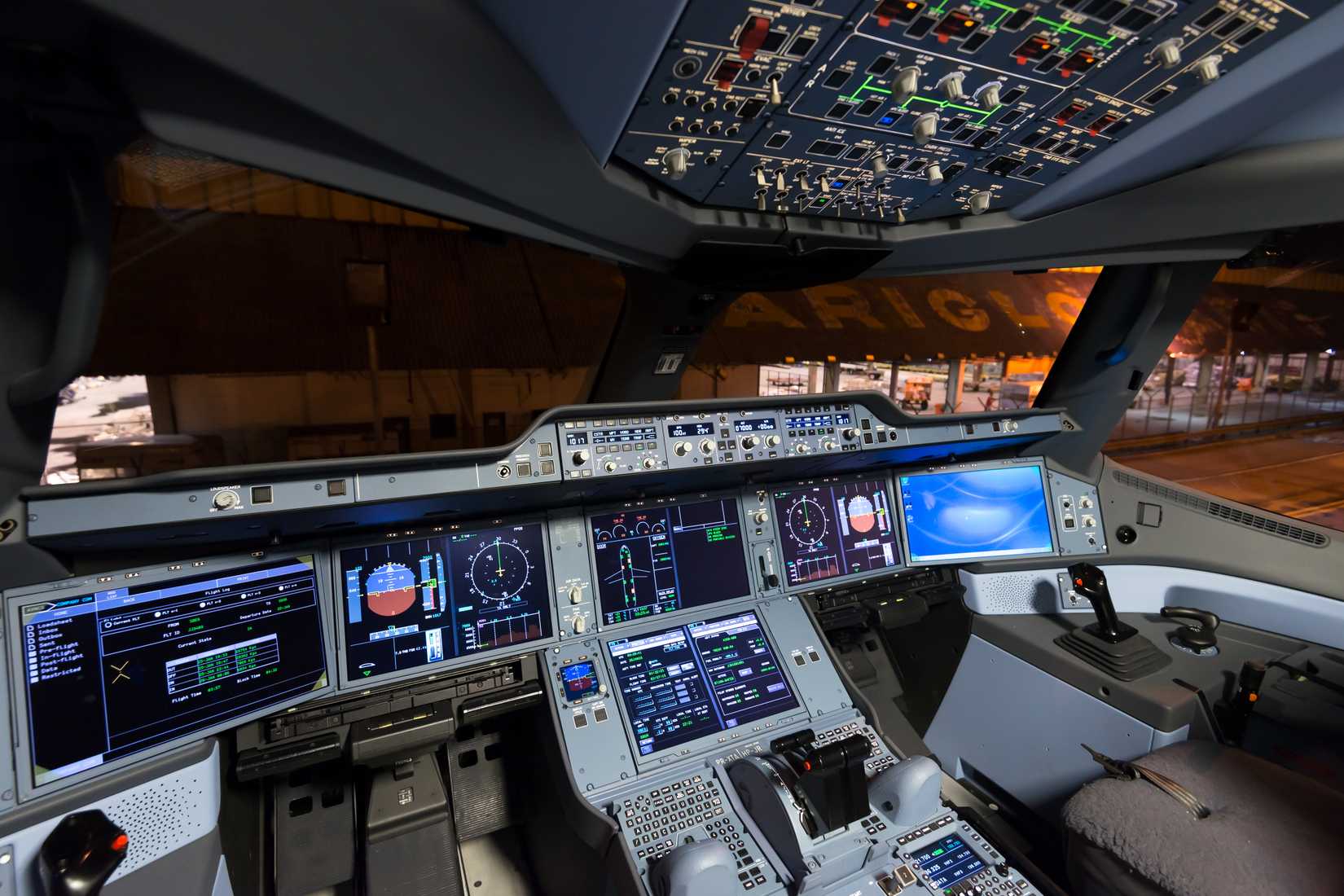 Airbus A350 Flight Deck