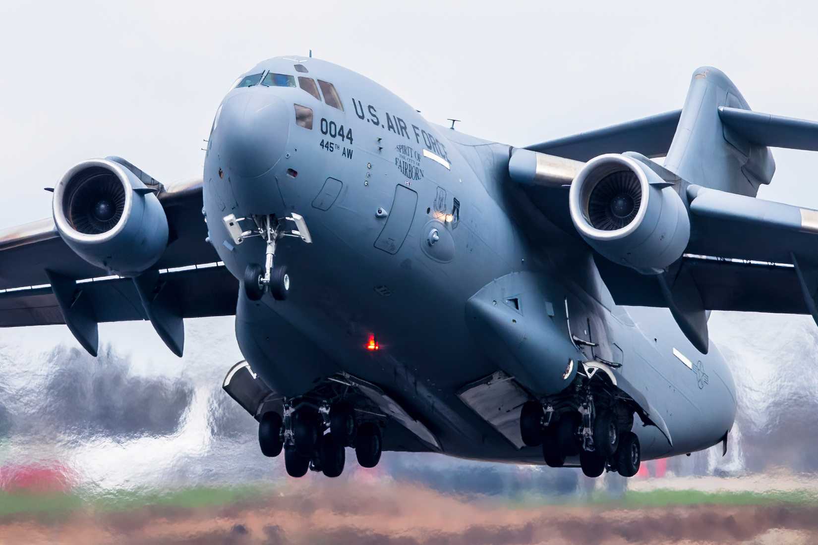 Boeing C-17 Globemaster III landing on a runway