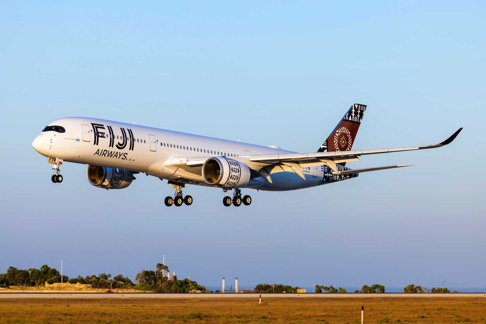 Fiji Airways Airbus A350-900 landing