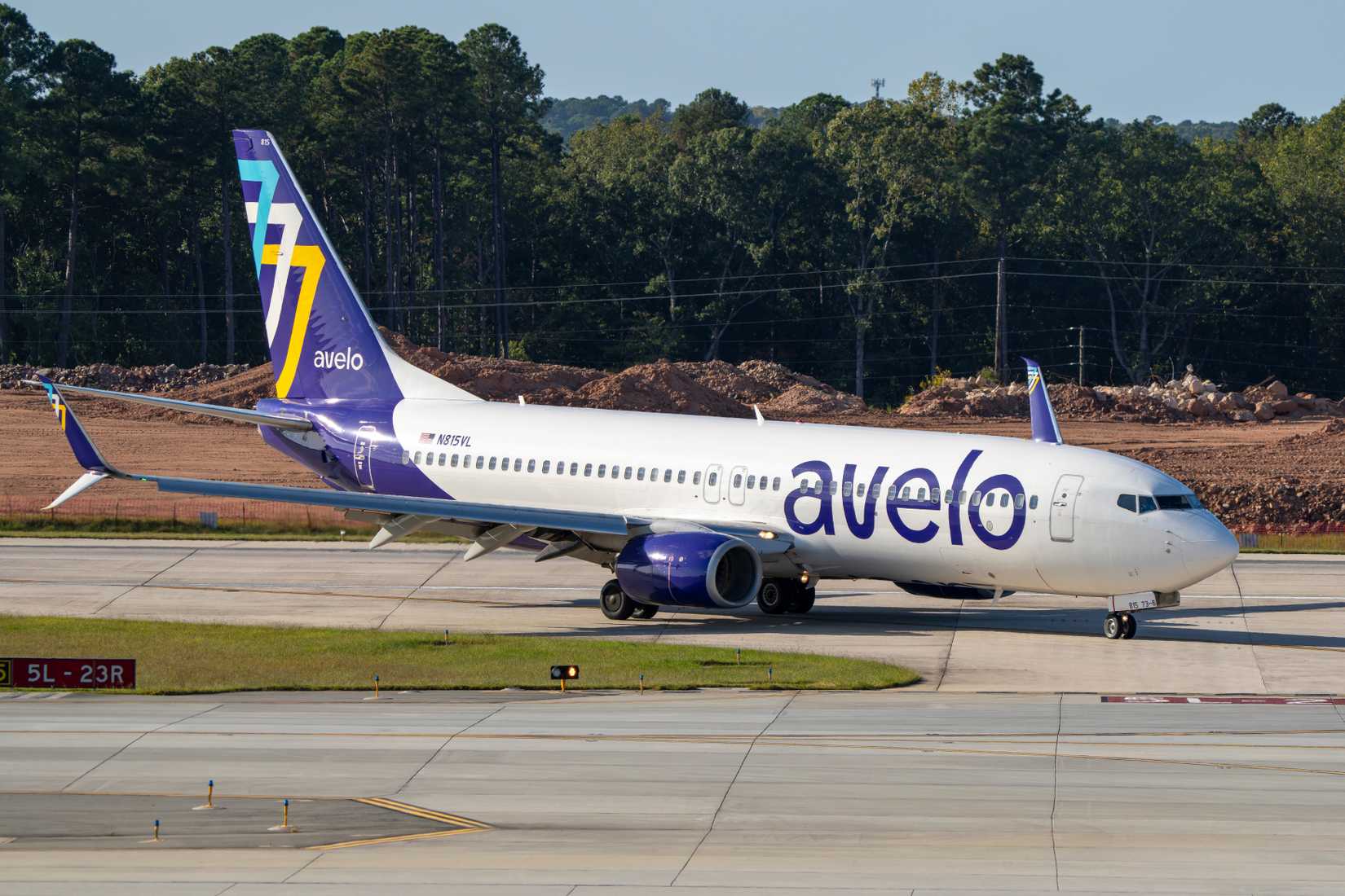 Avelo 737 Taxiing