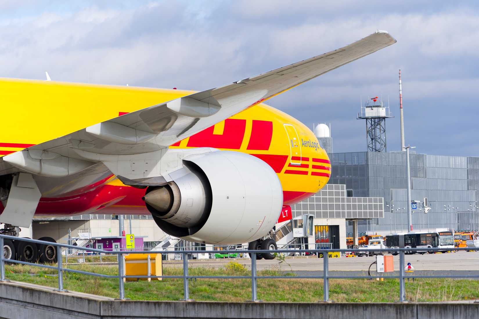 DHL Boeing 777F
