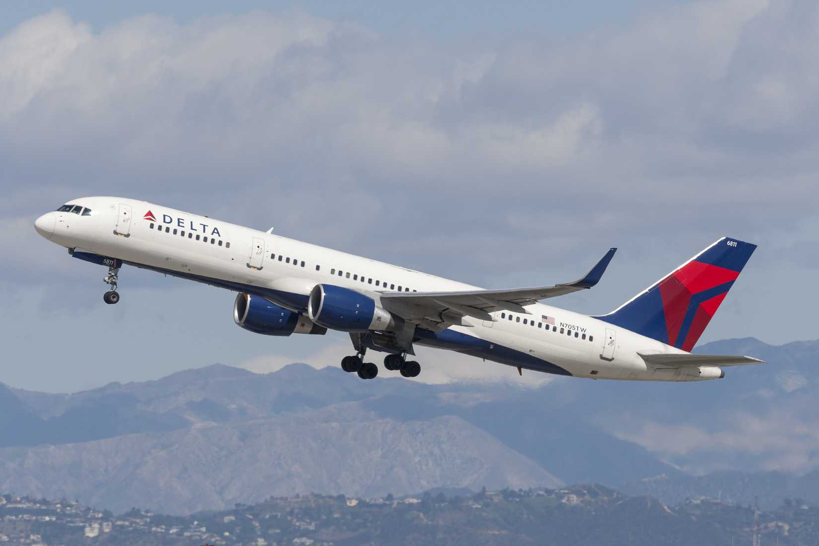 Delta 757 Takeoff