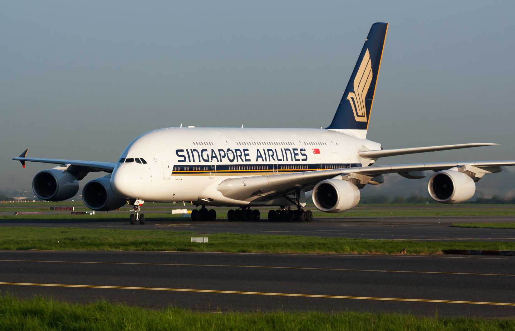 Singapore Airlines A380 taxiing