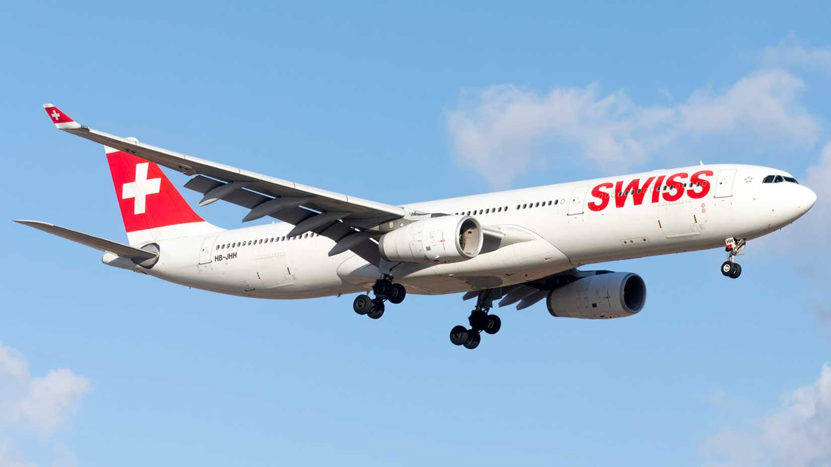 SWISS A330 Ronen Fefer Shutterstock