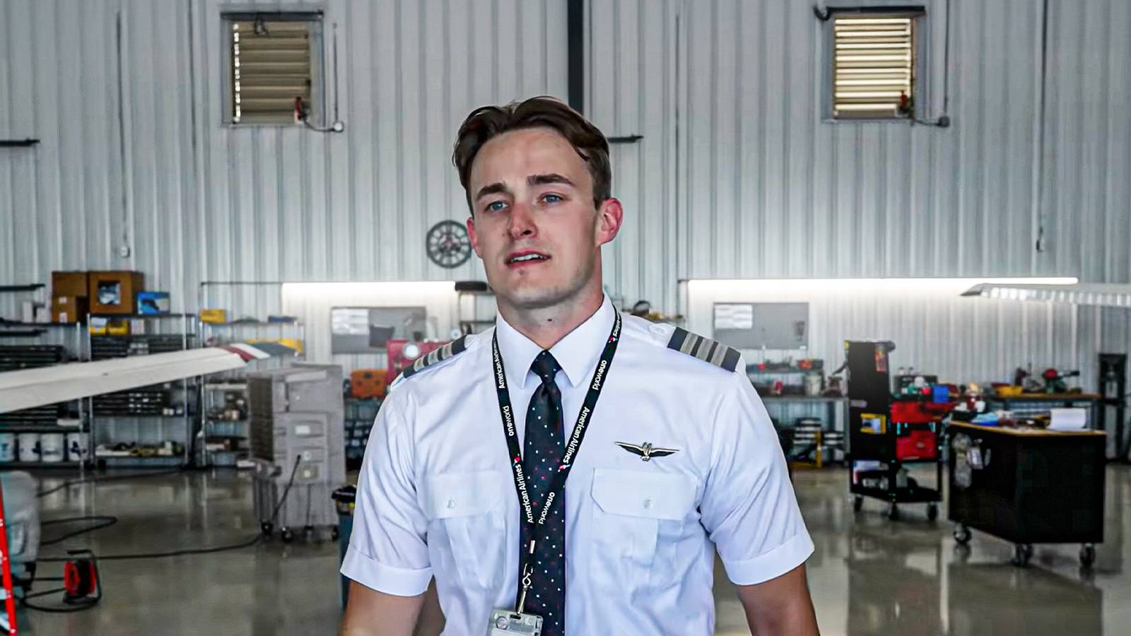 A Look At The Hourly Pay Of US Regional Airline First Officers In 2026