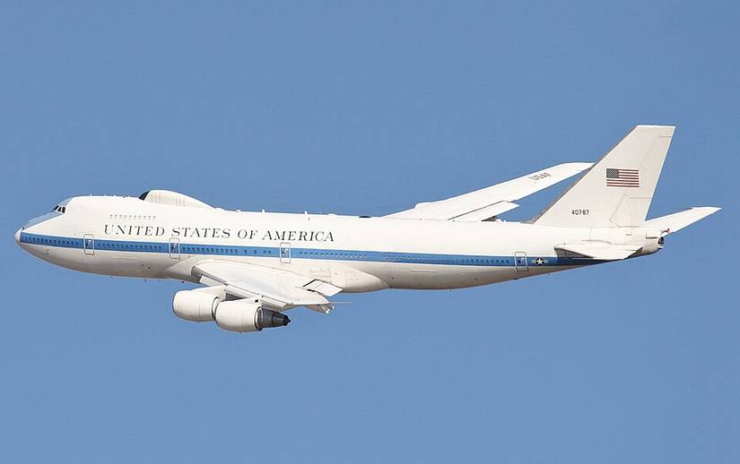 USAF E-4B nightwatch