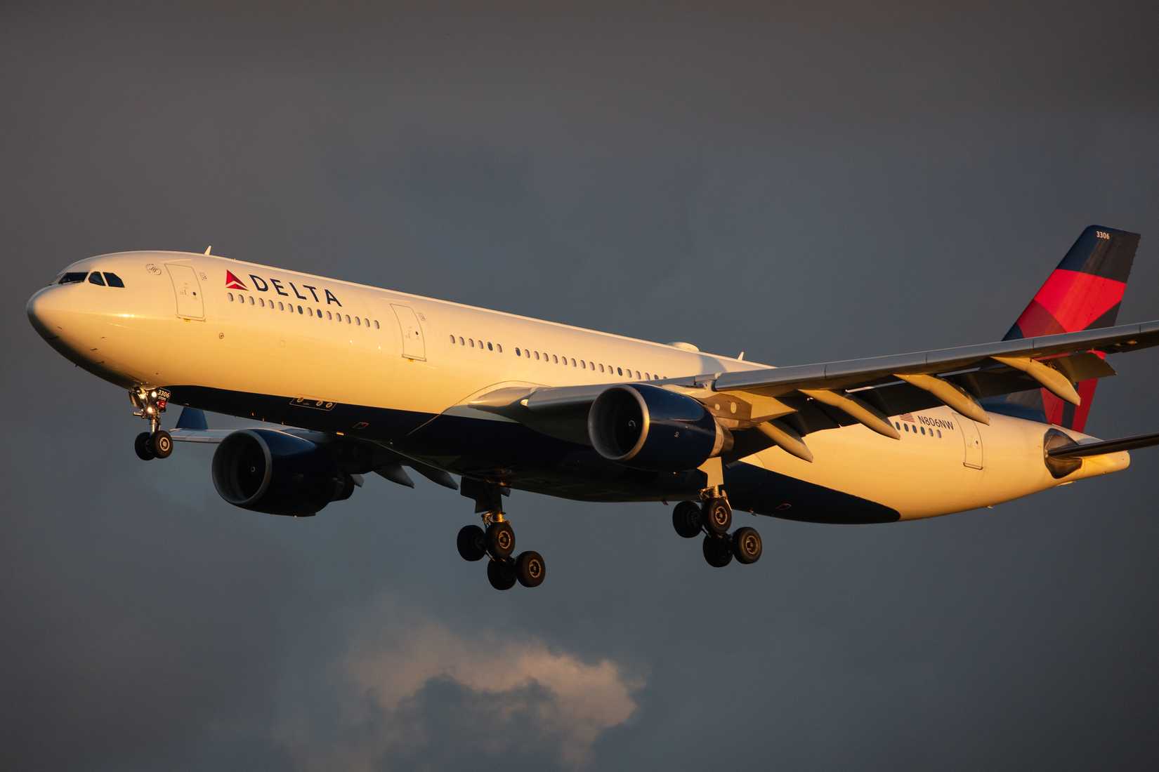 Delta Air Lines A330 N818NW